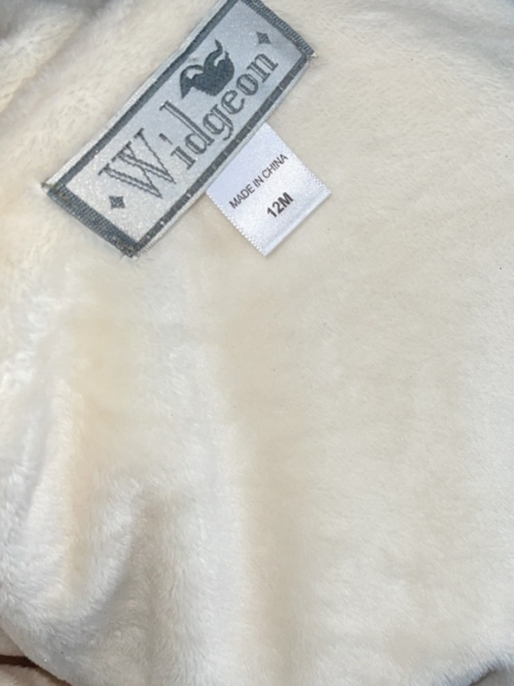 Widgeon 3-Bow A-Line Faux Fur Coat – Size 12M - Picture 12 of 12